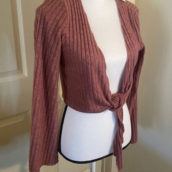 NWT En Creme women''s maroon ribbed v-neck tied front long sleeve sweater size L - Picture 4 of 11